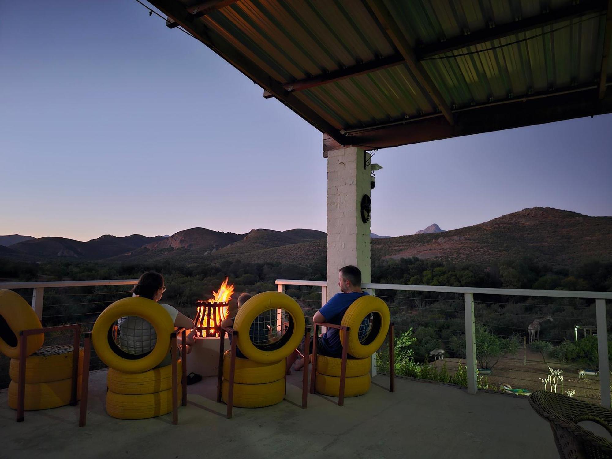 Zwartberg View Mountain Lodge Oudtshoorn Exterior photo